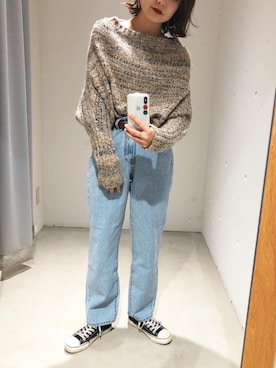 「アイテム（トップス、ブラウン系）」を使った、miwaさん（レディース・155cm）の冬コーディネート