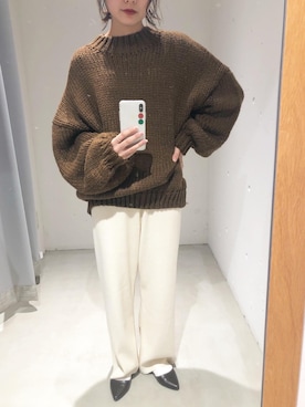 「Auntie Rosa Holiday（アンティローザホリデー）のアイテム（その他パンツ）」を使った、miwaさん（レディース・155cm）の冬コーディネート