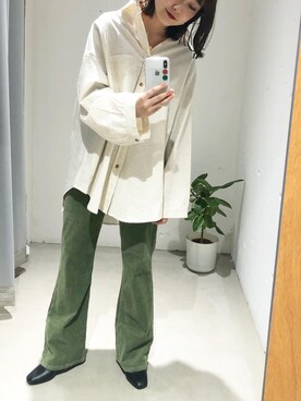 「Auntie Rosa Holiday（アンティローザホリデー）のアイテム（その他パンツ）」を使った、miwaさん（レディース・155cm）の冬コーディネート