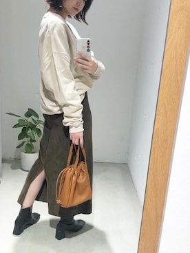 「holiday」｜「アイテム（スウェット）」を使った、miwaさん（レディース・155cm）の冬コーディネート