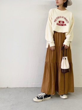 「holiday」｜「アイテム（スウェット）」を使った、miwaさん（レディース・155cm）の秋コーディネート