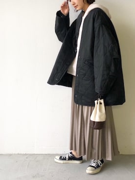 「holiday」｜「アイテム（その他アウター）」を使った、miwaさん（レディース・155cm）の秋コーディネート