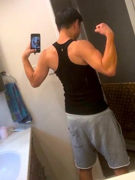「Champion（チャンピオン）のアイテム（タンクトップ）」を使った、LOVINさん（メンズ・173cm）の夏コーディネート