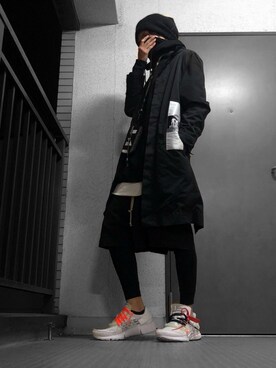 「DRKSHDW by RICK OWENS（ダークシャドウ バイ リックオウエンス）のアイテム（ステンカラーコート）」を使った、appleside003さん（メンズ・176cm）の冬コーディネート
