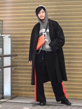 「lot holon（ロットホロン）のアイテム（パンツ）」を使った、KOU SUEMATSUさん（メンズ・172cm）の秋コーディネート