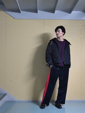 「lot holon（ロットホロン）のアイテム（パンツ）」を使った、KOU SUEMATSUさん（メンズ・172cm）の秋コーディネート