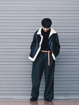 「Lui's（ルイス）のナローベルト（ベルト）」を使った、KOU SUEMATSUさん（メンズ・172cm）の冬コーディネート