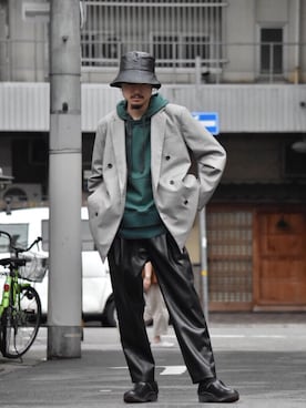 「lot holon（ロットホロン）のアイテム」を使った、KOU SUEMATSUさん（メンズ・173cm）の夏コーディネート