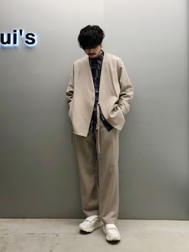 「Lui's（ルイス）のアイテム（スニーカー）」を使った、KOU SUEMATSUさん（メンズ・173cm）の春コーディネート