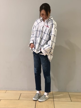 「テラスモール湘南」｜「アイテム（デニムパンツ）」を使った、とあちんめんさん（レディース・167cm）の冬コーディネート