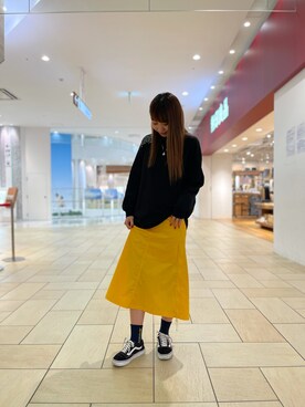 「テラスモール湘南」｜「アイテム（スカート）」を使った、とあちんめんさん（レディース・167cm）の春コーディネート
