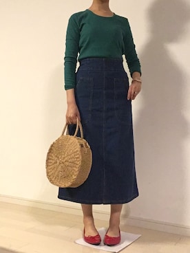 「ラウンドバッグ」｜「アイテム（アナログ腕時計）」を使った、akさん（レディース・162cm）の春コーディネート