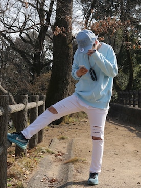 「DOWBL（ダブル）のアイテム（パンツ）」を使った、ジンさん（メンズ・174cm）の春コーディネート