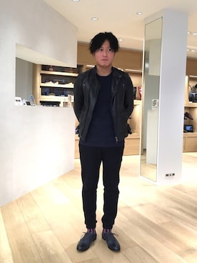 「ATTACHMENT（アタッチメント）のアイテム（ライダースジャケット）」を使った、ジョータローさん（メンズ・169cm）の秋コーディネート