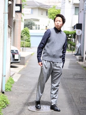 「MR.GENTLEMAN（ミスタージェントルマン）のアイテム（スラックス）」を使った、ジョータローさん（メンズ・169cm）の春コーディネート