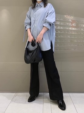「Chikashitsu +（チカシツプラス）のアイテム（スラックス）」を使った、Never mind the XU / Chikashitsu+さん（レディース・168cm）の春コーディネート