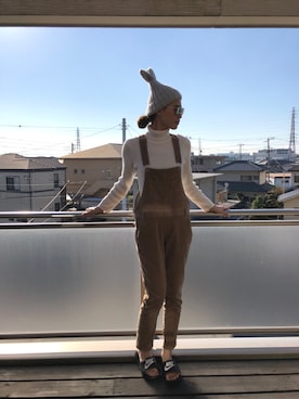 「RCWB（アールシーダブリュービー）のアイテム（オールインワン・サロペット）」を使った、まみりんこさん（レディース・167cm）の冬コーディネート