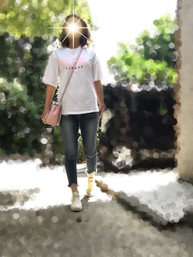 「MOUSSY（マウジー）のアイテム（デニムパンツ、ブルー系）」を使った、yoi41さん（レディース・175cm）の夏コーディネート
