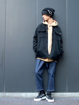 「ROYAL FLASH（ロイヤルフラッシュ）のアイテム（帽子）」を使った、WayBeeee!!!さん（メンズ・173cm）の冬コーディネート