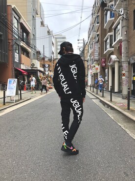 「1PIU1UGUALE3  RELAX （ウノピゥウノウグァーレトレ リラックス）のアイテム（パンツ）」を使った、WayBeeee!!!さん（メンズ・173cm）の秋コーディネート