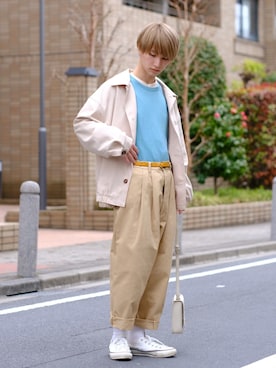 「ホワイトスニーカー」｜「アイテム（ブルゾン）」を使った、いったさん（メンズ・170cm）の春コーディネート