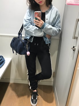 「NET（ネット）のアイテム（パンツ）」を使った、Peggieさん（レディース・160cm）の春コーディネート