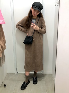 「BROWN」｜「アイテム（その他シューズ）」を使った、Peggieさん（レディース・160cm）の冬コーディネート