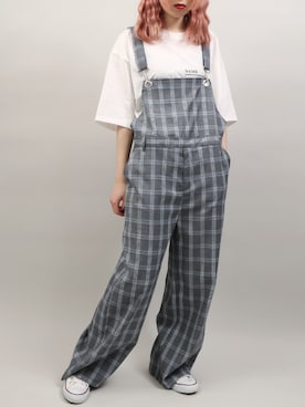 「アイテム（サロペット/オーバーオール、グレー系）」を使った、DING_officialさん（メンズ・170cm）の春コーディネート