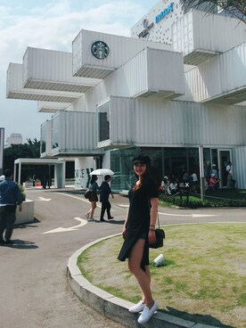 房薇拉さんのコーディネート