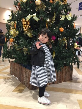「しまむら（シマムラ）のアイテム（ライダースジャケット）」を使った、小依さん（キッズ・90cm）の秋コーディネート