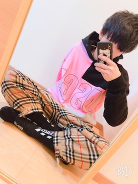 「MSGM（エムエスジーエム）のアイテム（パーカー）」を使った、あずきさん（メンズ・177cm）の冬コーディネート