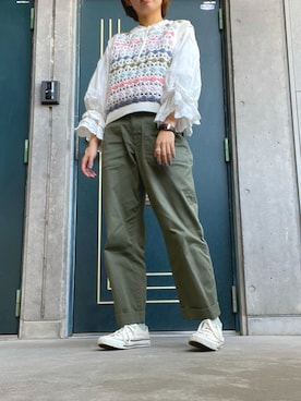 「GRL」｜「アイテム（チノパンツ）」を使った、arsuu1209さん（レディース・158cm）の春コーディネート