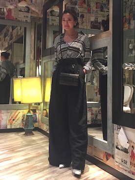 「デニムから始まったライフスタイルブランド」｜「アイテム（シューズ）」を使った、A.SHIOIRIさん（レディース・163cm）の春コーディネート