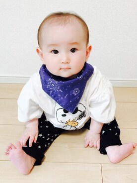 「UNIQLO（ユニクロ）のアイテム（パンツ、ブラック系）」を使った、まるさん（キッズ・70cm）の夏コーディネート