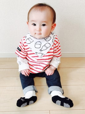 「UNIQLO（ユニクロ）のアイテム（ロンパース、ホワイト系）」を使った、まるさん（キッズ・70cm）の夏コーディネート