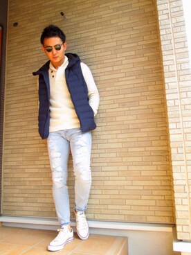 「H&M（エイチ・アンド・エム）のアイテム（ニット/セーター、ホワイト系）」を使った、ゆたさん（メンズ・173cm）の春コーディネート