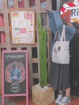 「MILKFED.」｜「アイテム（デニムジャケット）」を使った、konoさん（レディース・158cm）の秋コーディネート