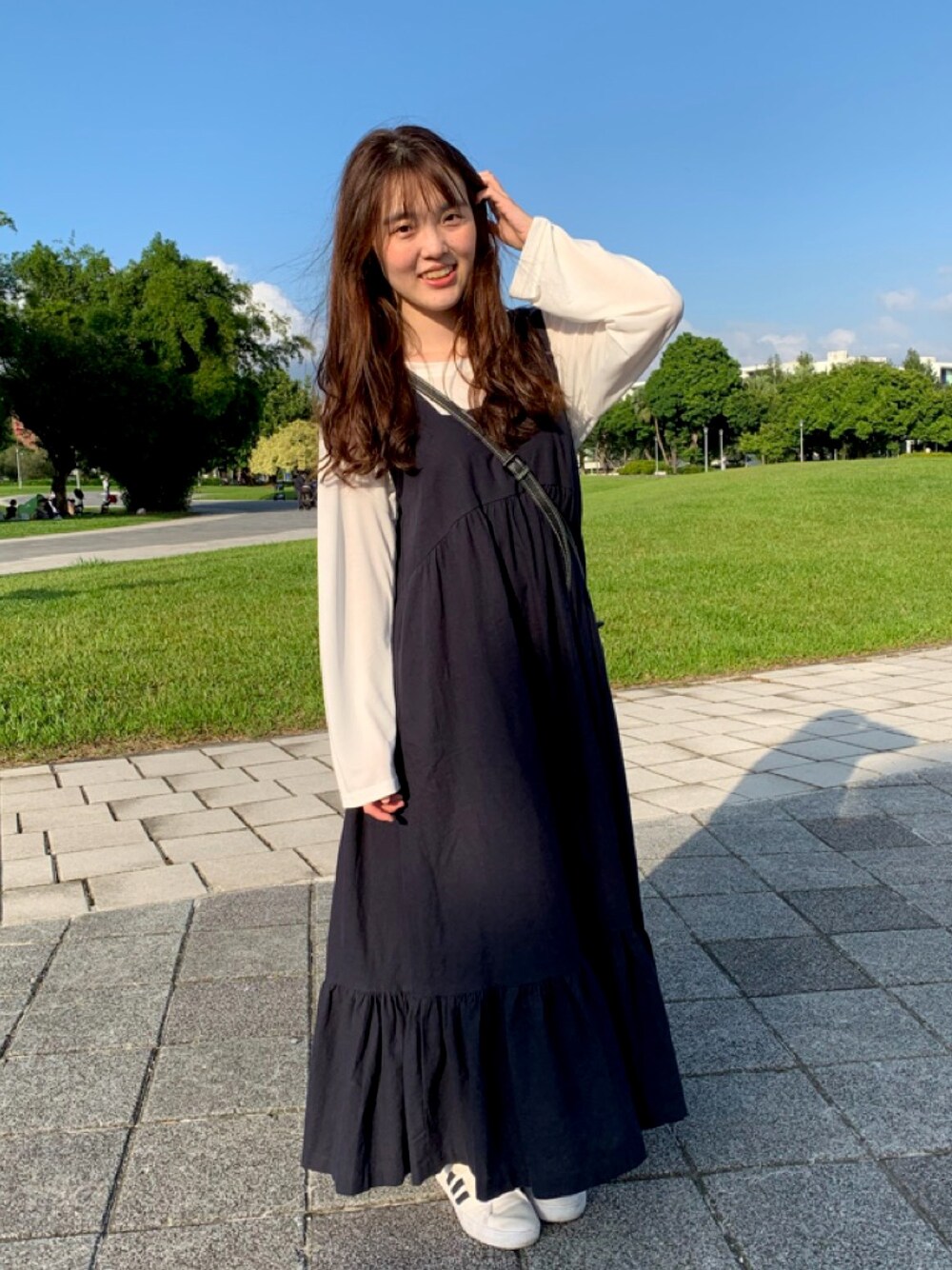 「ootd、秋のコーデ、日常」｜「stingo.shopのアイテム（ワンピース、ブルー系）」を使った、一圈🎀さん（レディース・161cm）の秋コーディネートの1枚目の写真