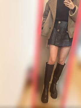 「JUNOAH（ジュノア）のアイテム（ムートンコート）」を使った、amuさん（レディース・165cm）の冬コーディネート