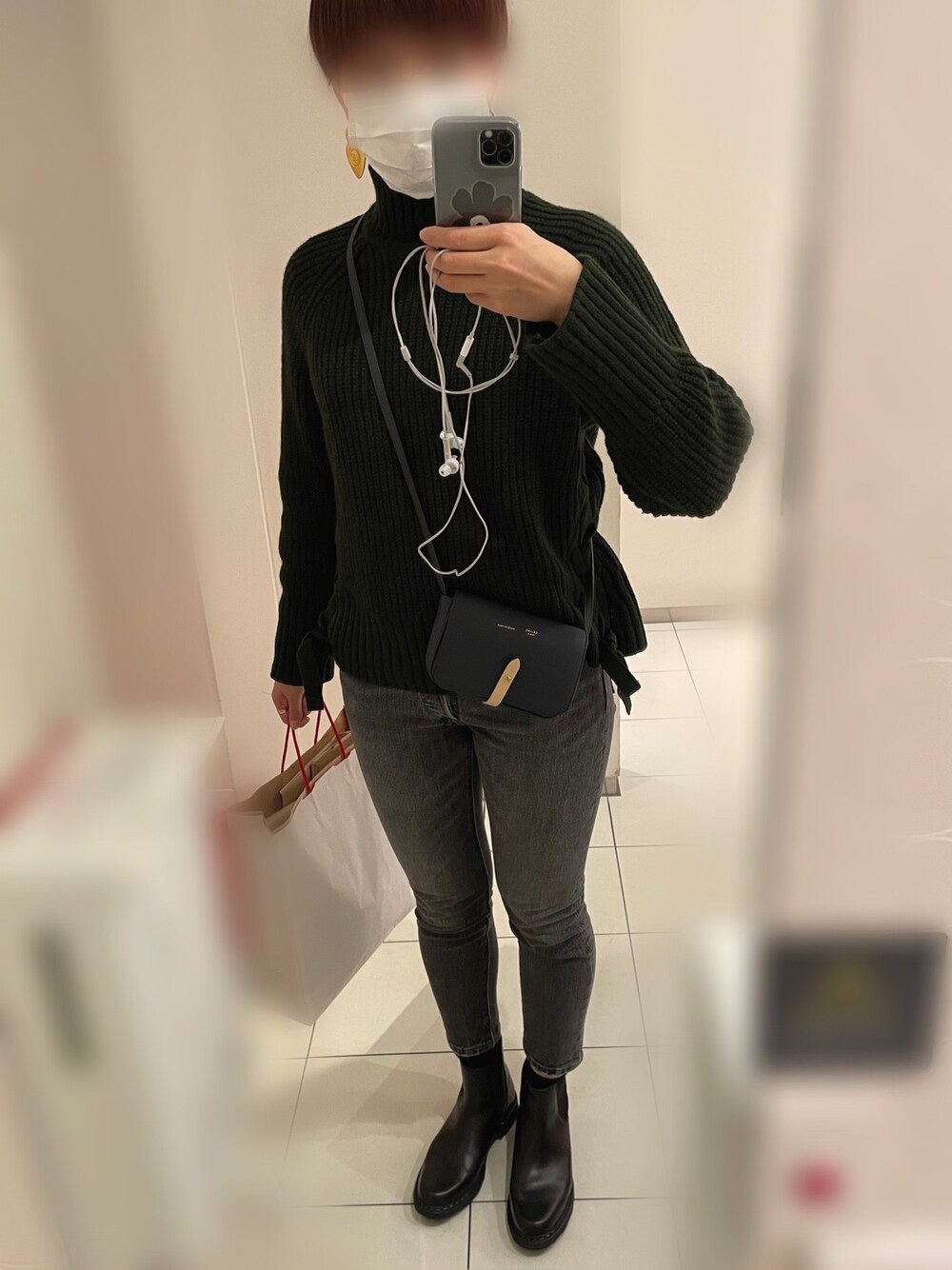ミラオーウェン♡サイドレースタートルニット Mila Owen（ミラオーウェン）の「サイドレースアップタートルニット