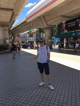 「ANNA SUI（アナスイ）のアイテム（帽子）」を使った、Nico Liuさん（レディース・161cm）の夏コーディネート