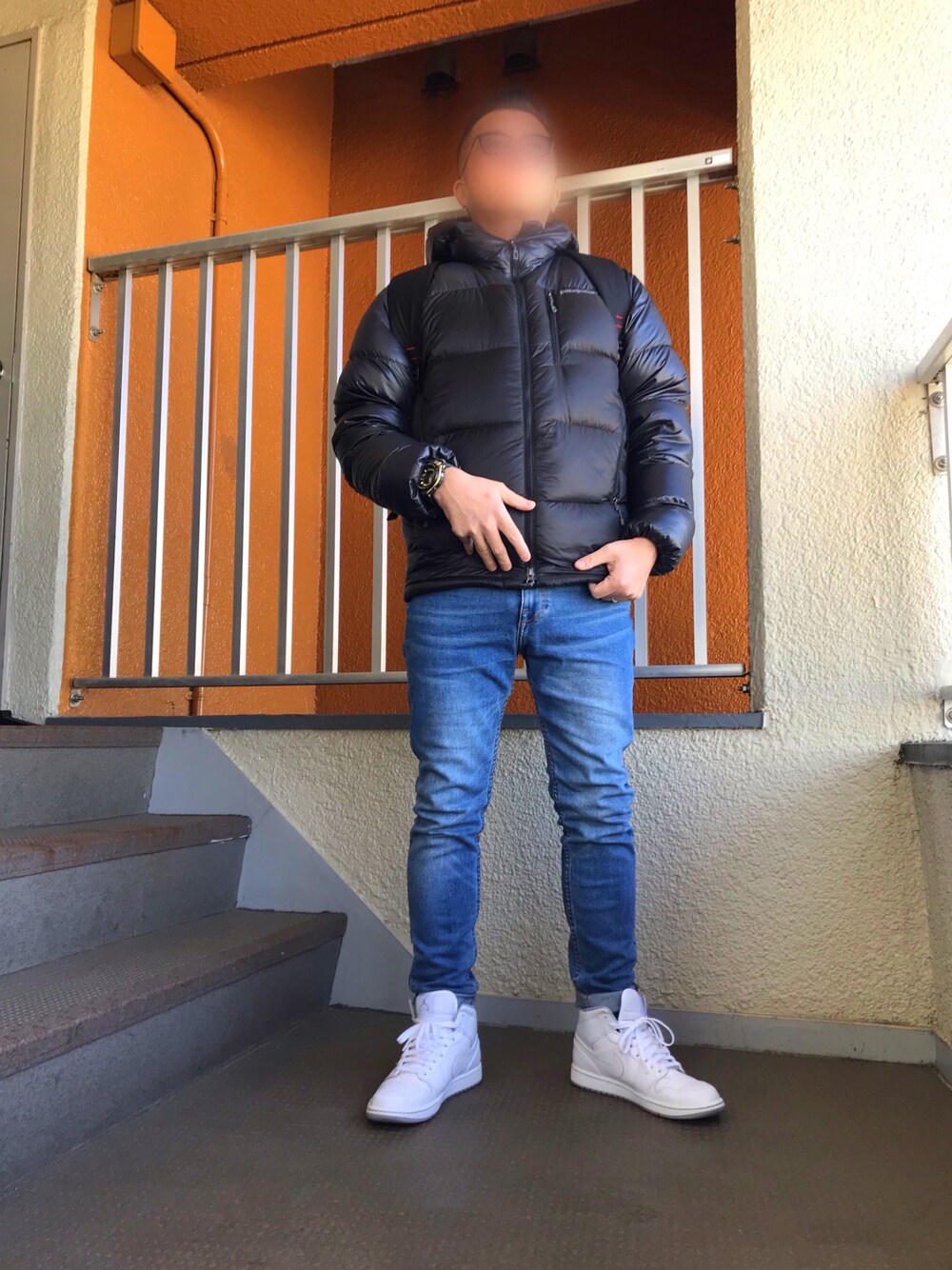 「冬コーデ、シンプル、お洒落さんとつながりたい、patagonia、ZARA、いいね、save、フォローお願いします🤑、スニーカー、NIKE、AIR JORDAN、ジーンズ」｜「ZARAのアイテム（デニムパンツ、ブルー系）」を使った、on★chanさん（メンズ・172cm）の冬コーディネートの1枚目の写真