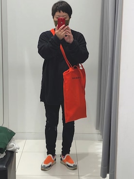 「TAKAHIROMIYASHITATheSoloIst.（タカヒロミヤシタザソロイスト）のアイテム（スウェット）」を使った、hanaさん（レディース・154cm）の冬コーディネート