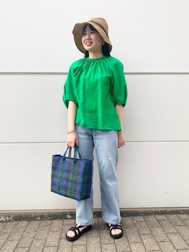 「OJO DE MEX（オホデメックス）のアイテム」を使った、福村綾さん（レディース・160cm）の春コーディネート