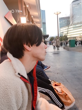 「apres jour（アプレジュール）のアイテム（パンツ）」を使った、mot♂さん（メンズ・173cm）の冬コーディネート