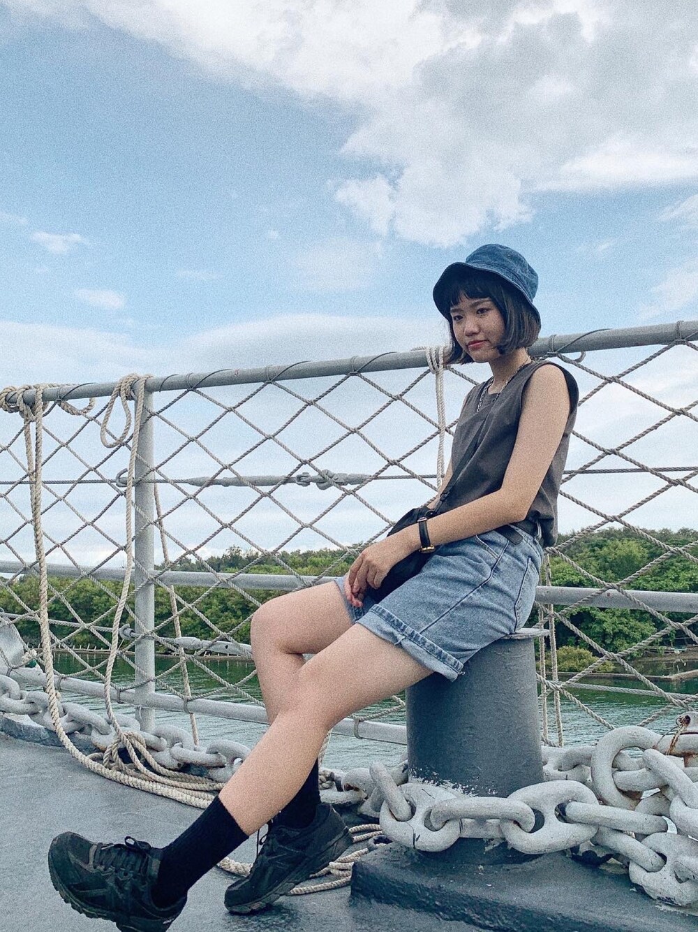 「newhattanのアイテム（キャップ、ブルー系）」を使った、pengzcさん（レディース・161cm）の夏コーディネートの1枚目の写真