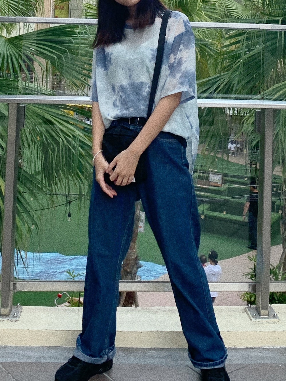 「LOWRYS FARMのアイテム（その他トップス、ブルー系）」を使った、pengzcさん（レディース・161cm）の夏コーディネートの1枚目の写真