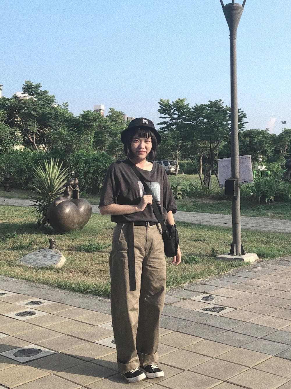 「PUMAのアイテム（帽子、ブラック系）」を使った、pengzcさん（レディース・161cm）の夏コーディネートの1枚目の写真