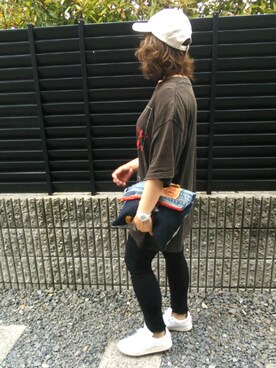 「JEANASIS（ジーナシス）のUSEDプリントTEE/748107（Tシャツ/カットソー、ブラック系）」を使った、pir☺︎ ︎さん（レディース・158cm）の夏コーディネート