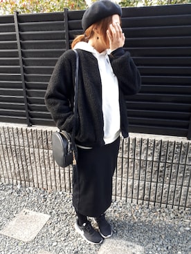 「NIKE（ナイキ）のNIKE WMNS TANJUN (BLACK/WHITE)（スニーカー、ブラック系）」を使った、pir☺︎ ︎さん（レディース・158cm）の冬コーディネート